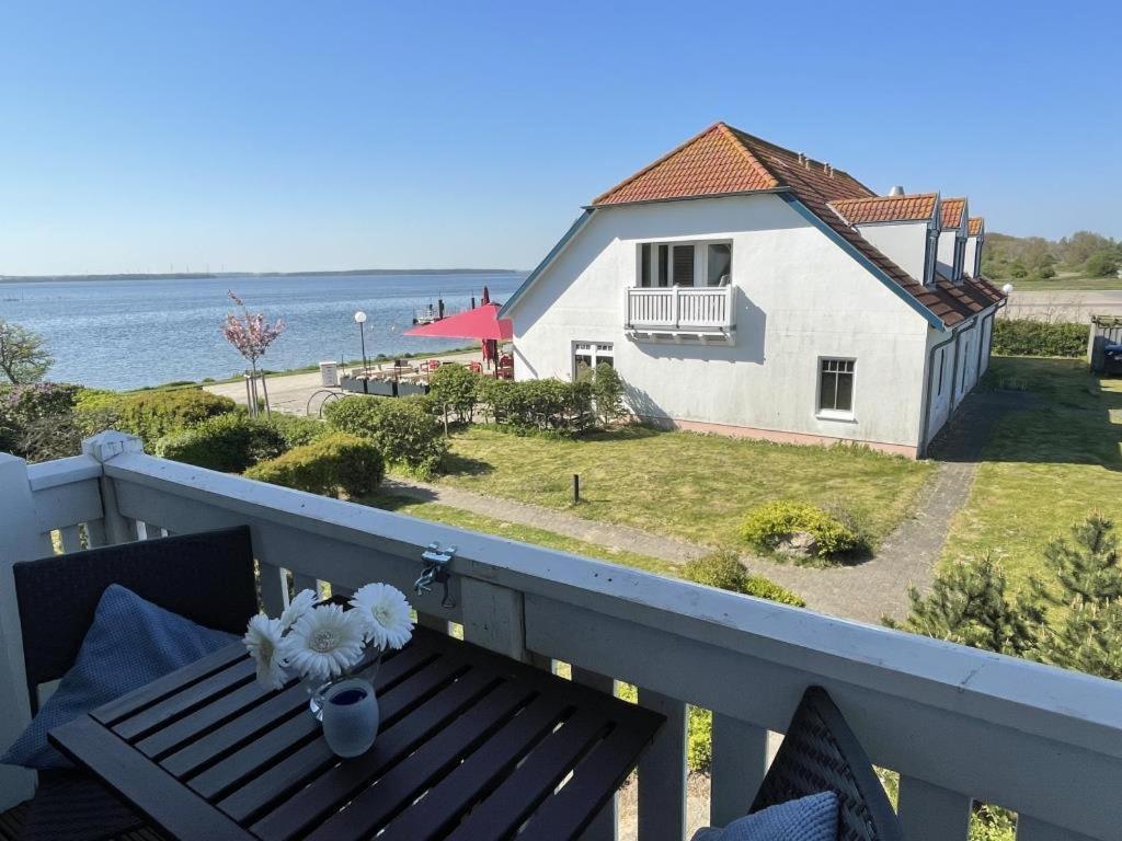 Fewo 02 Ferienwohnung Mit Meerblick レリク エクステリア 写真